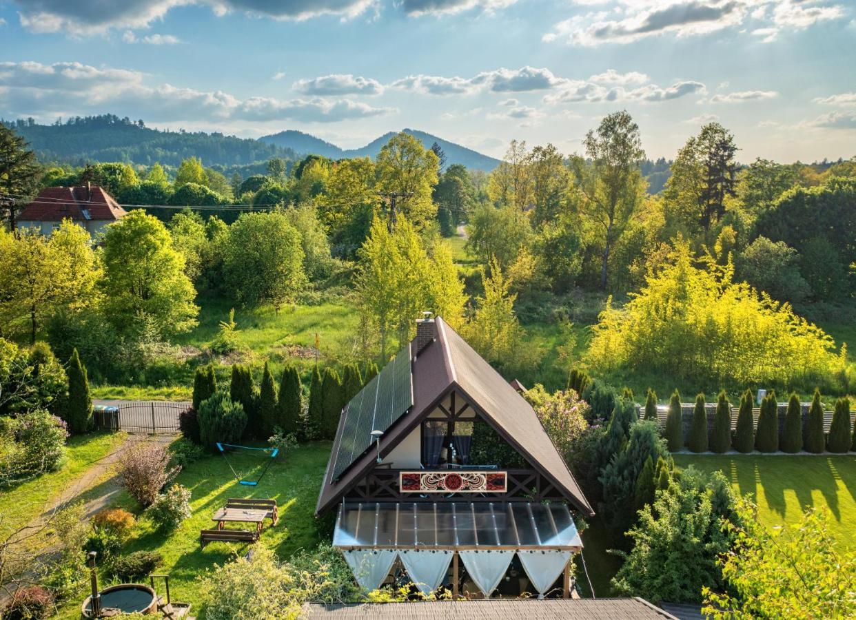 Smyrkowy Dom Z Kominkiem Z Goraca Balia Kolo Karpacza Janowice Wielkie Exteriér fotografie